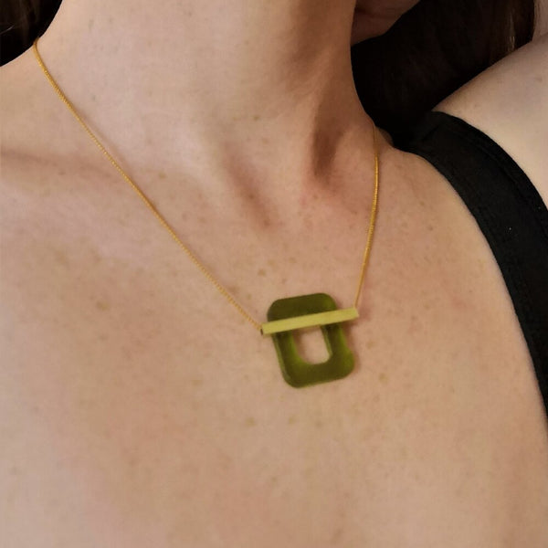 Green and gold deco necklace model